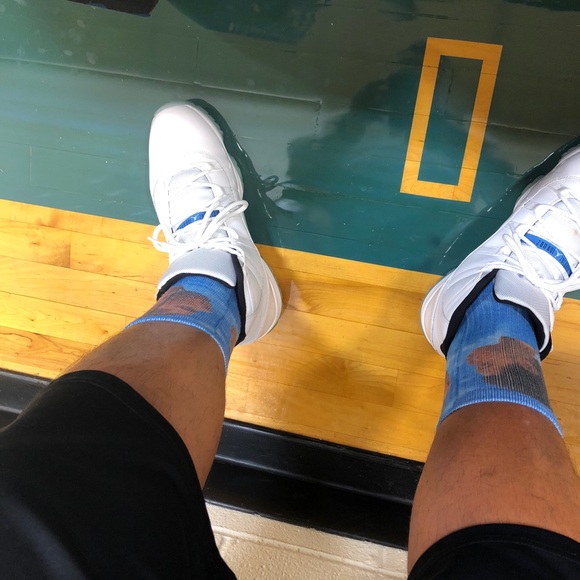 Meet your Posher, Adrian - Picture 2 of 3